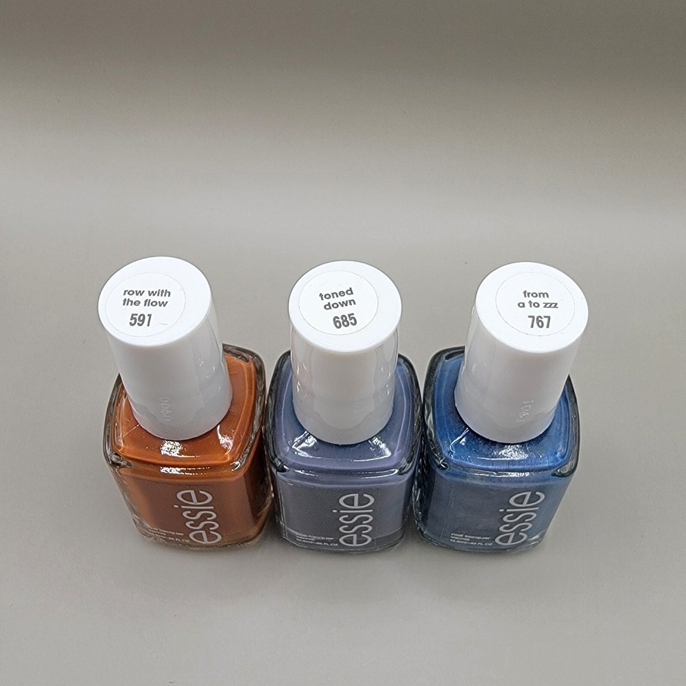 Essie Nail Polish Blue Brown Lot of 3‎ Quick Dry Row with the Flow, Toned Down,.